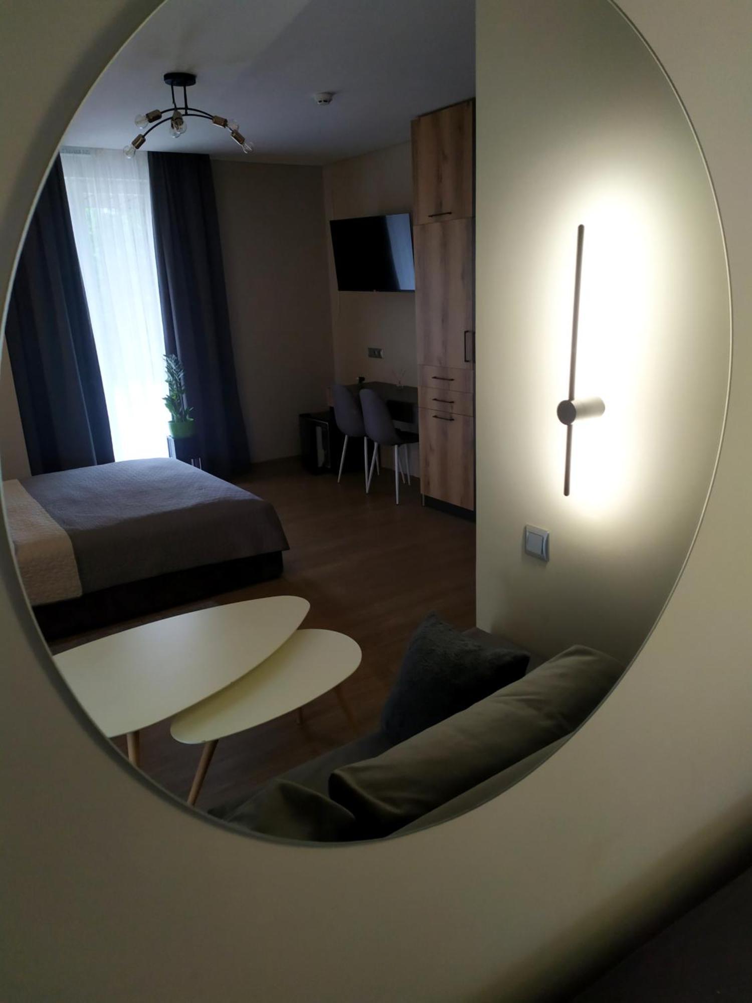 Euro Motel Lyuboml Bagian luar foto